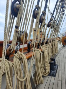 Ships rigging