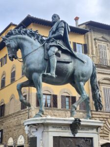 Statue of Cosimo de' Medici in Piazza della Signoria