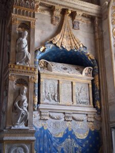 Sarcophagus of Sigismondo's ancestors and descendants
