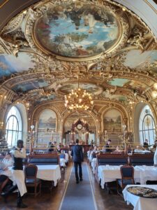 Le Train Bleu Restaurant